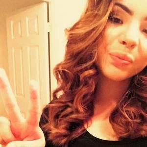 Meet your Posher, Lidia