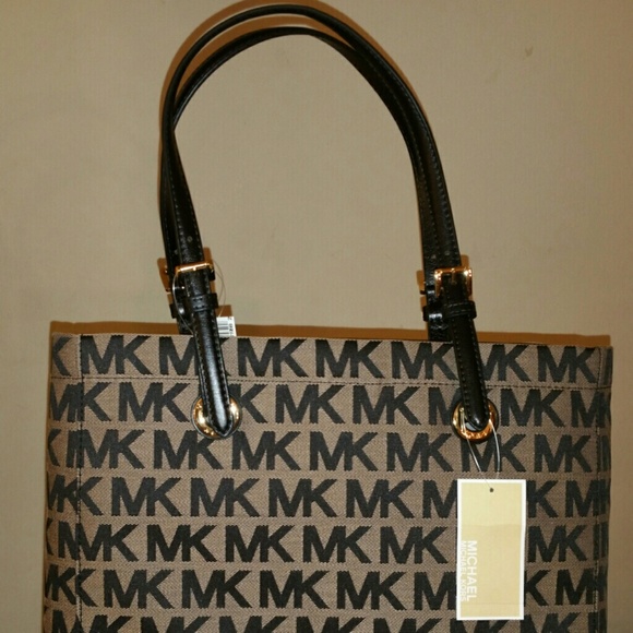 Michael Kors  Handbags - Michael Kors totes bag