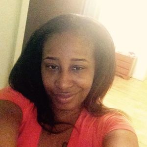 Meet your Posher, Chanel