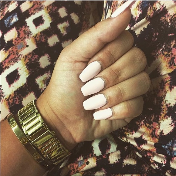 Meet your Posher, Monica