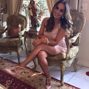 Meet your Posher, Haidy