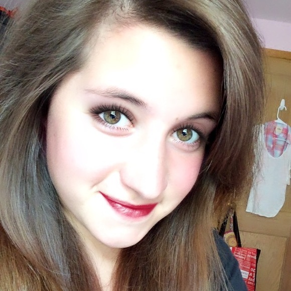 Meet your Posher, Rene - Picture 1 of 1