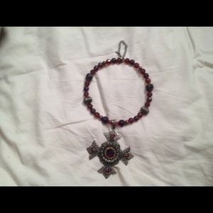 Choker beaded necklace