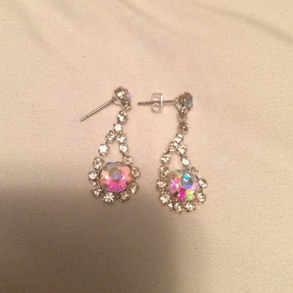 Prom/homecoming earrings iridescent