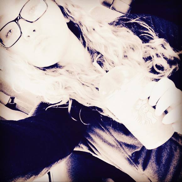 Meet your Posher, Trinity - Picture 1 of 1