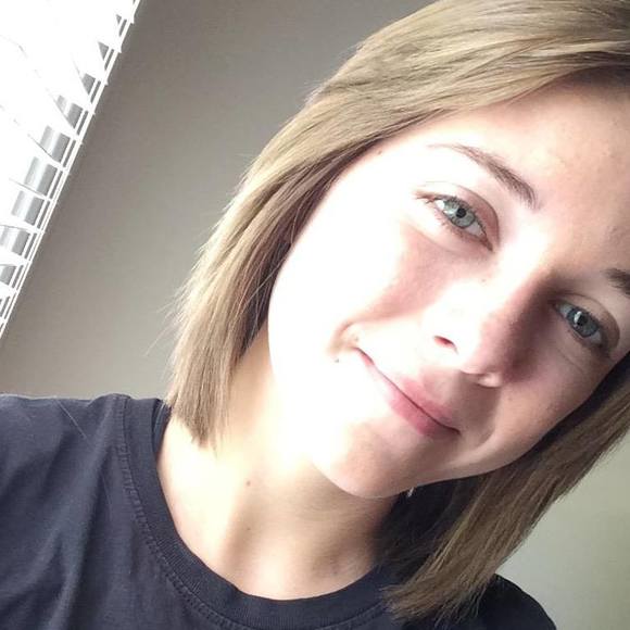 Meet your Posher, Hannah