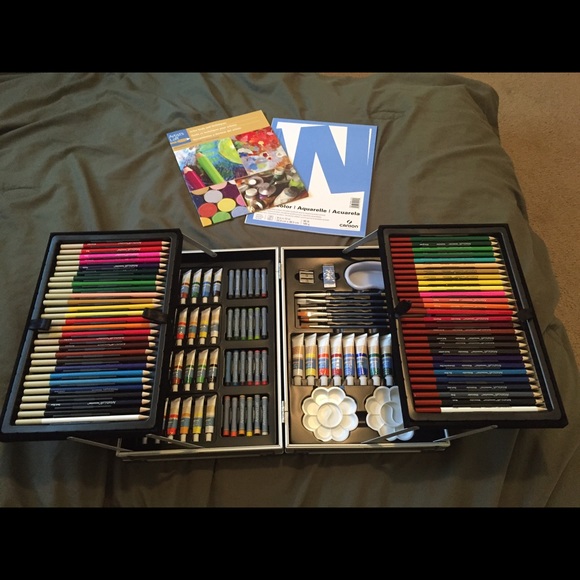 ⭐️HUGE ART KIT!⭐️