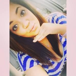 Meet your Posher, Olivia