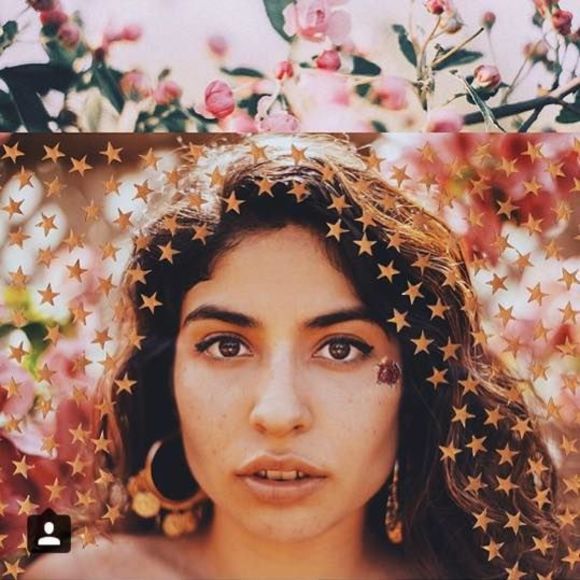 Meet your Posher, Veronica - Picture 1 of 1