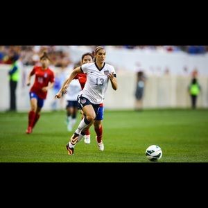 Meet your Posher, Laney