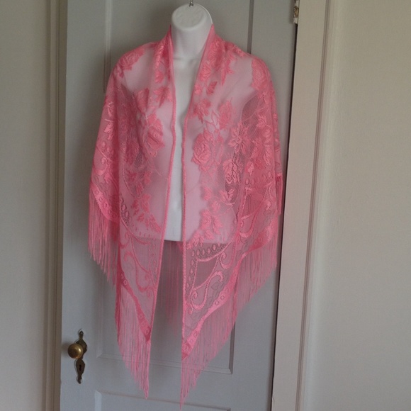 Hot Pink Lace Shawl - Picture 1 of 4