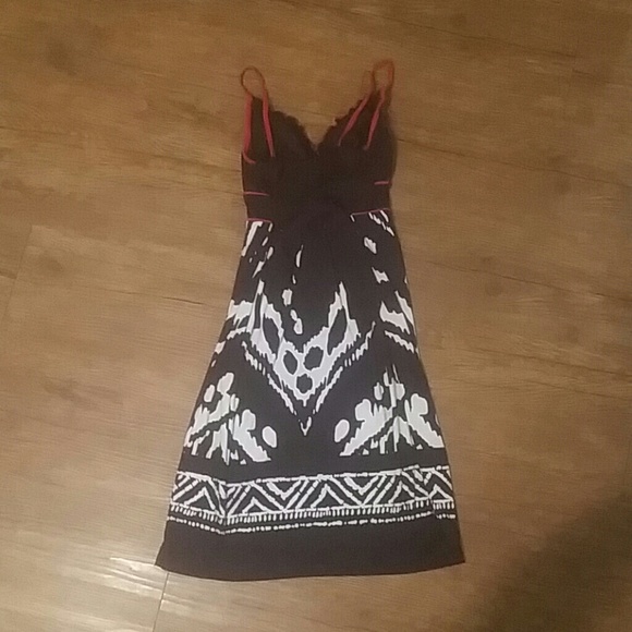 Awesome sun dress - Picture 3 of 3