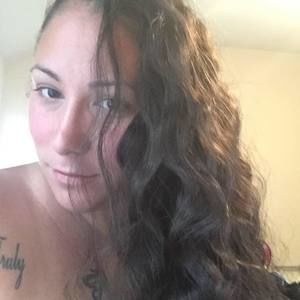 Meet your Posher, Fayza