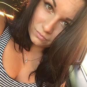 Meet your Posher, Kori