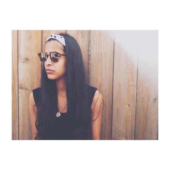 Meet your Posher, Nikki - Picture 1 of 1