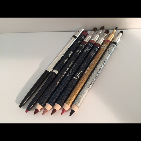 Lot of diorliner and eyeliner