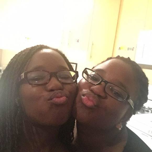 Meet your Posher, Rhea - Picture 1 of 1