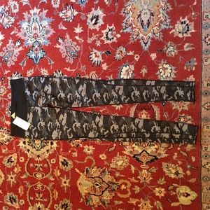 Fabletics leggings! RESERVED