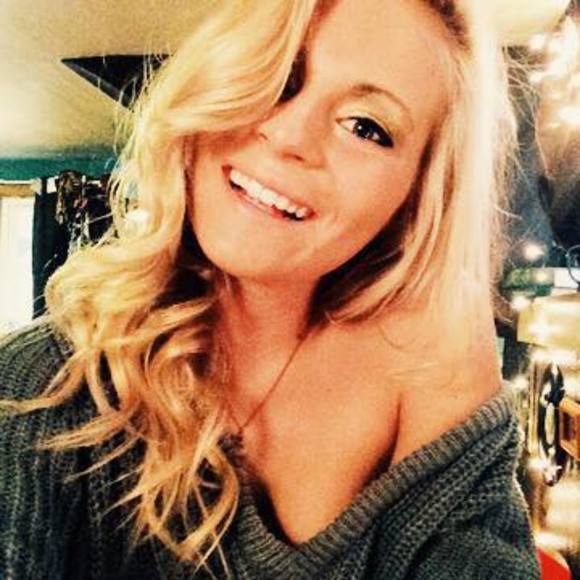 Meet your Posher, Michaela - Picture 1 of 1