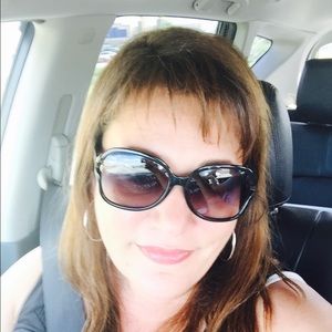 Meet your Posher, Brandy