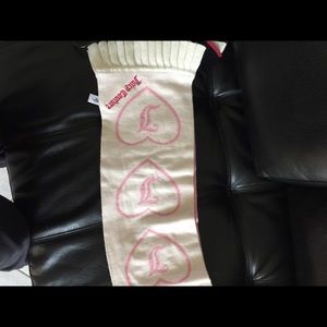 Juicy couture scarf