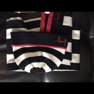 Juicy couture scarf & cap
