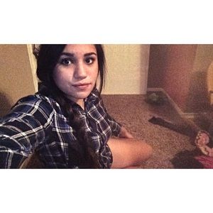 Meet your Posher, Ava