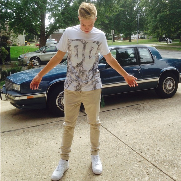 Meet your Posher, Paul - Picture 1 of 1