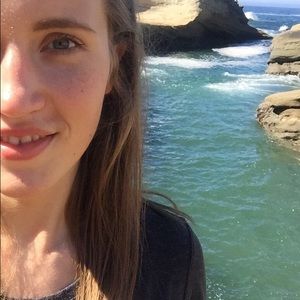 Meet your Posher, Angelina