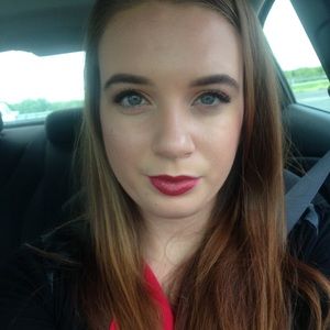 Meet your Posher, Maddie