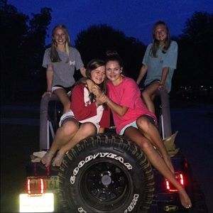 Meet your Posher, Shelby