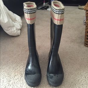 Burberry rain boots