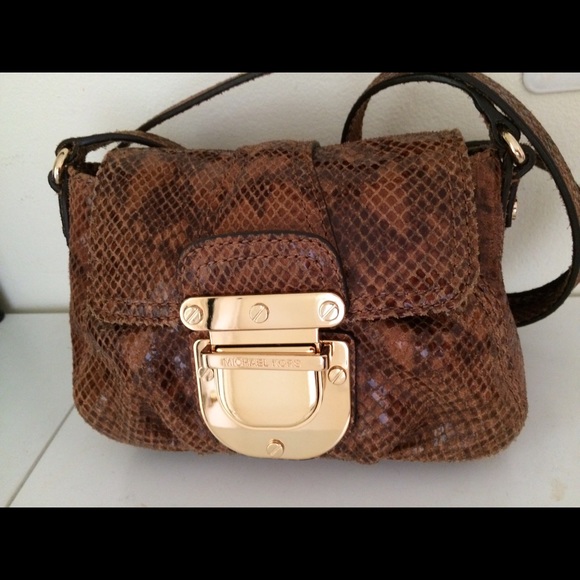 Michael Michael Kors Charlton Mini Crossbody Bag