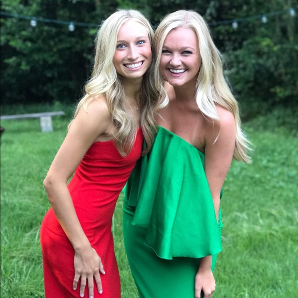 Meet your Posher, Hutton - Picture 1 of 4