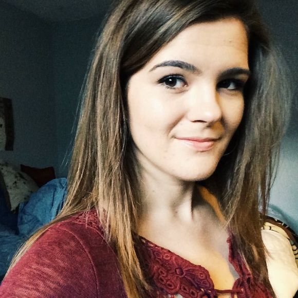 Meet your Posher, Hannah