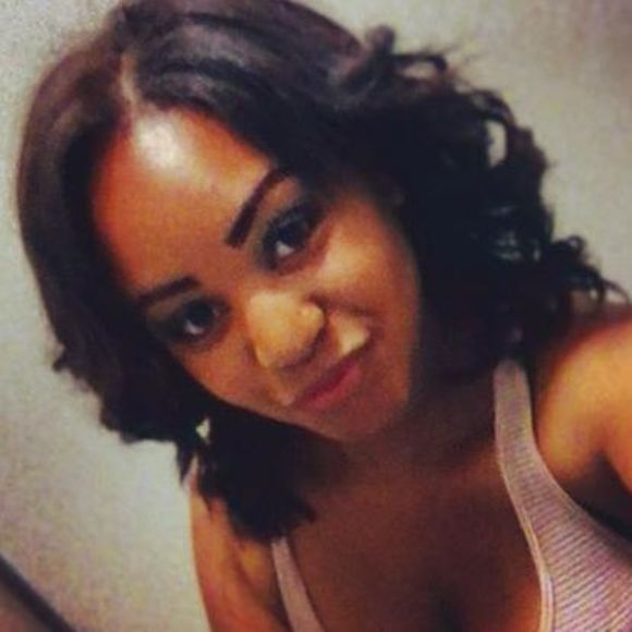 Meet your Posher, Brittni