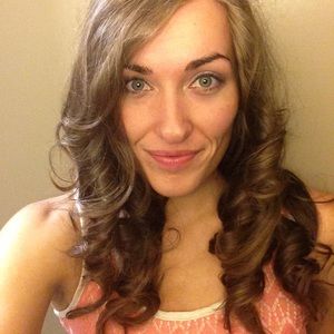 Meet your Posher, Colleen