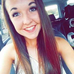 Meet your Posher, Kaitlyn