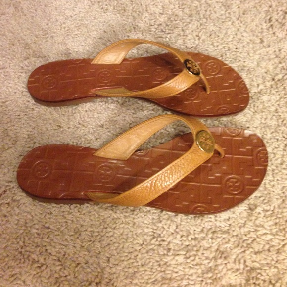 SOLD-Tory Burch Thora sandals - Picture 3 of 4