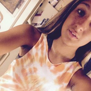 Meet your Posher, Kyr