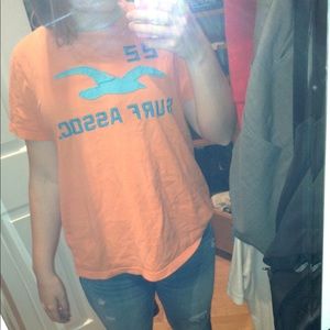 Hollister Orange tee