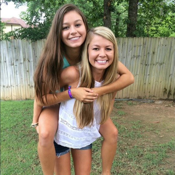 Meet your Posher, Ashley - Picture 1 of 1