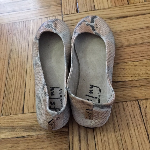 Brand new French Soles snakeskin flats in 5.5 - Picture 3 of 4