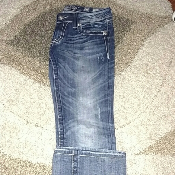 Jeans - Picture 3 of 4