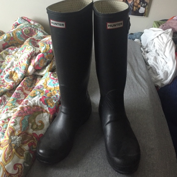 Gently warm tall hunter rainboots