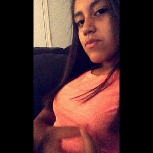 Meet your Posher, Aracely
