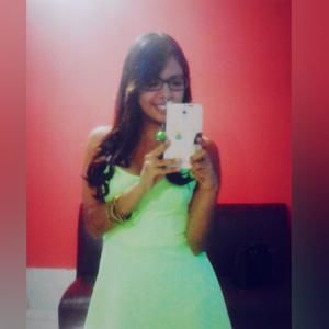 Meet your Posher, Vanessa