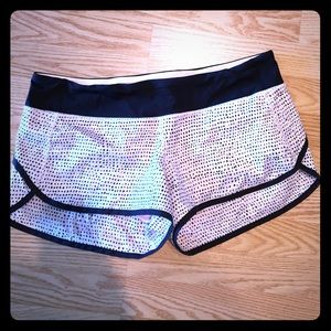 Lululemon speed short size 10 shorts