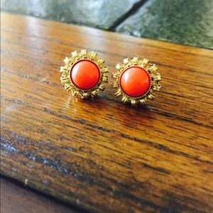 Stella and Dot "Gigi" stud earrings