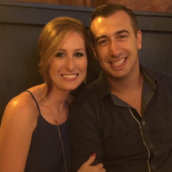 Meet your Posher, Lara